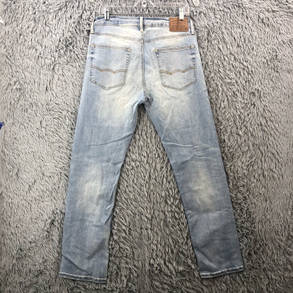 American Eagle Outfitters Jeans Mens Size 31 Straight Leg Light Wash Active Flex